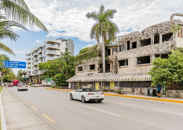 Seaak Cancun Rentals